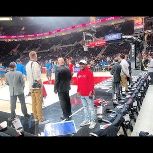 Meet your Posher, Kade